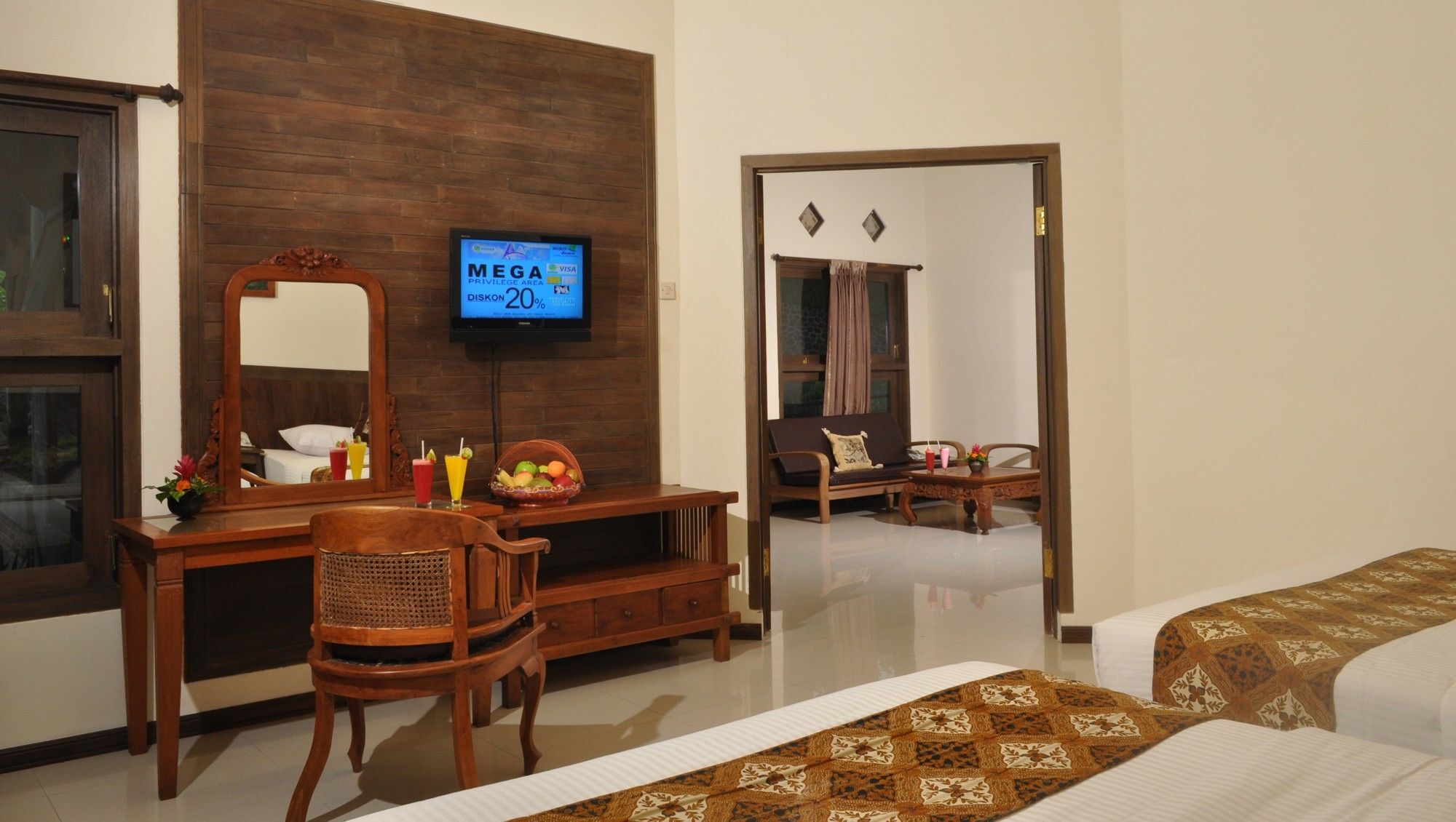 Bukit Daun Hotel And Resort Kediri  Esterno foto