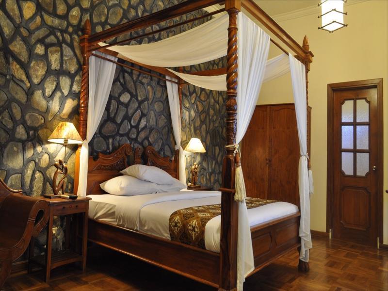 Bukit Daun Hotel And Resort Kediri  Esterno foto