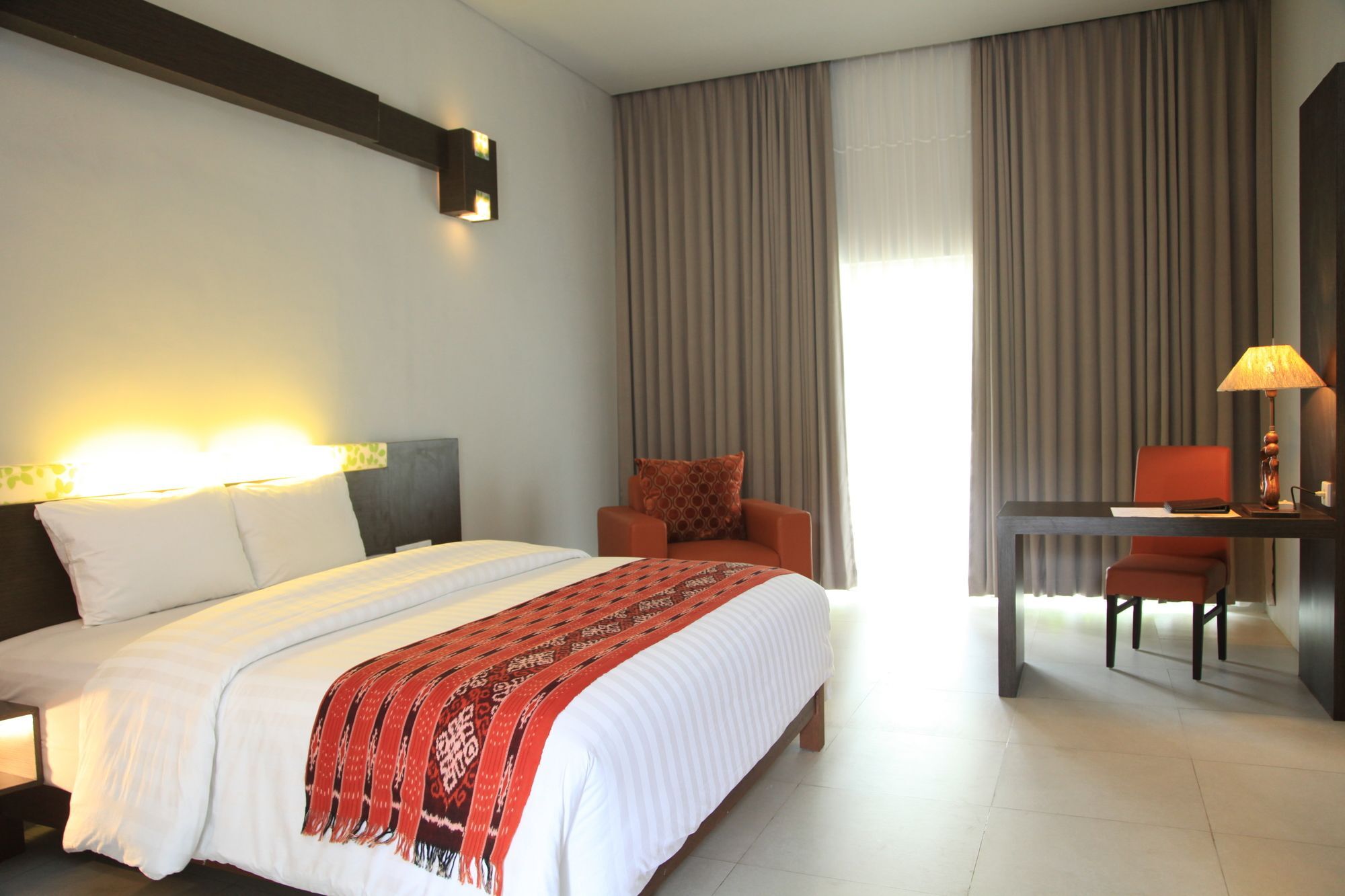 Bukit Daun Hotel And Resort Kediri  Esterno foto